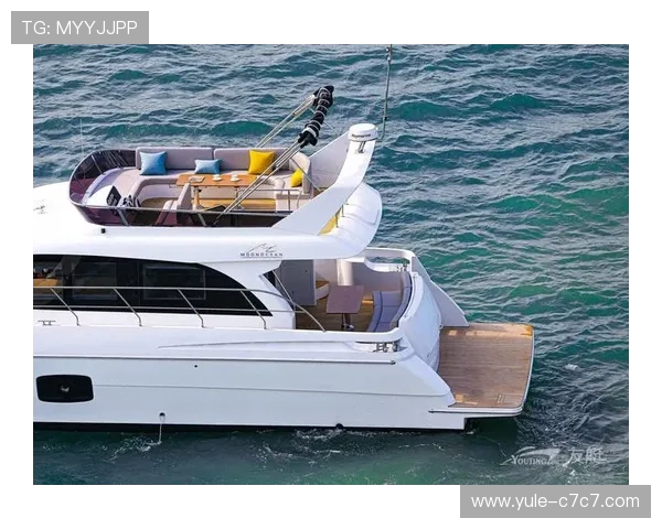 探索游艇会官网2206：奢华游艇体验的全新选择